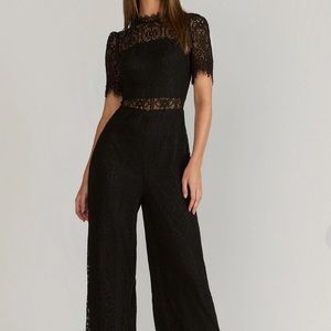 New York & company Lena scallop lace sheer waist jumpsuit size small NWT